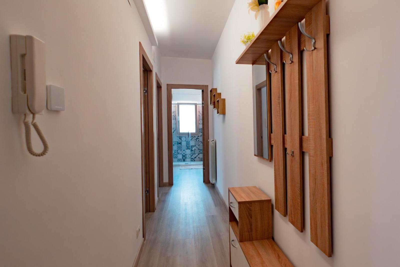 Guest House เชฟาลู ภายนอก รูปภาพ