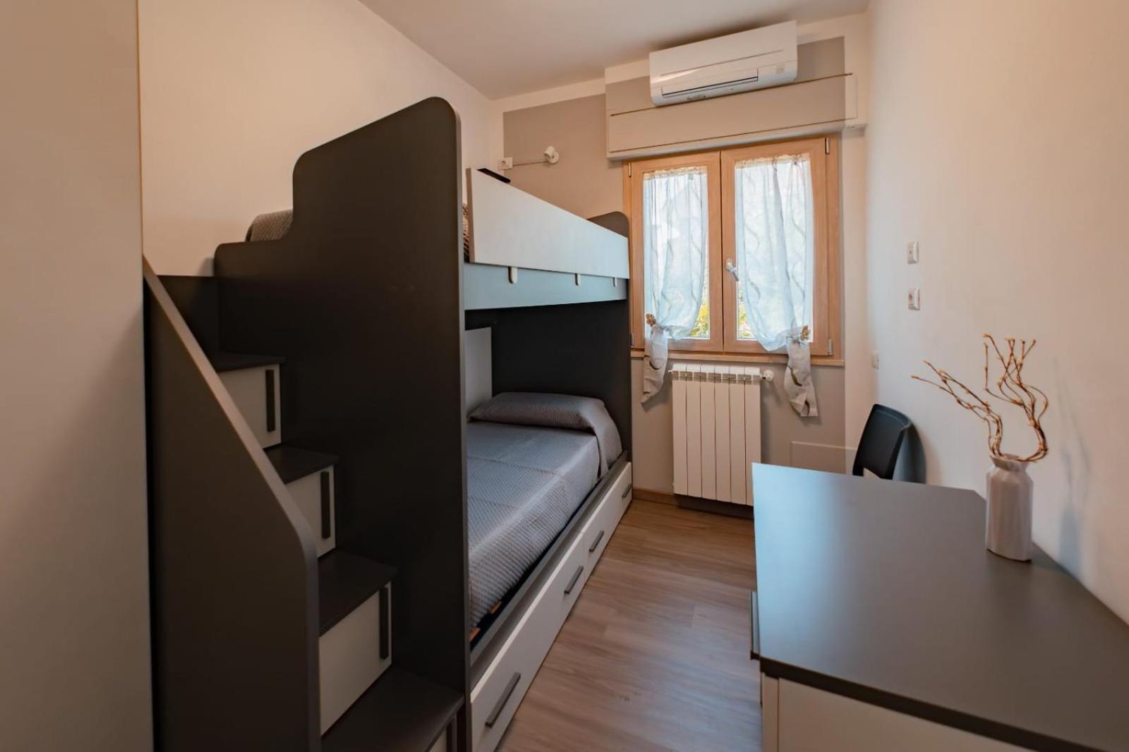 Guest House เชฟาลู ภายนอก รูปภาพ